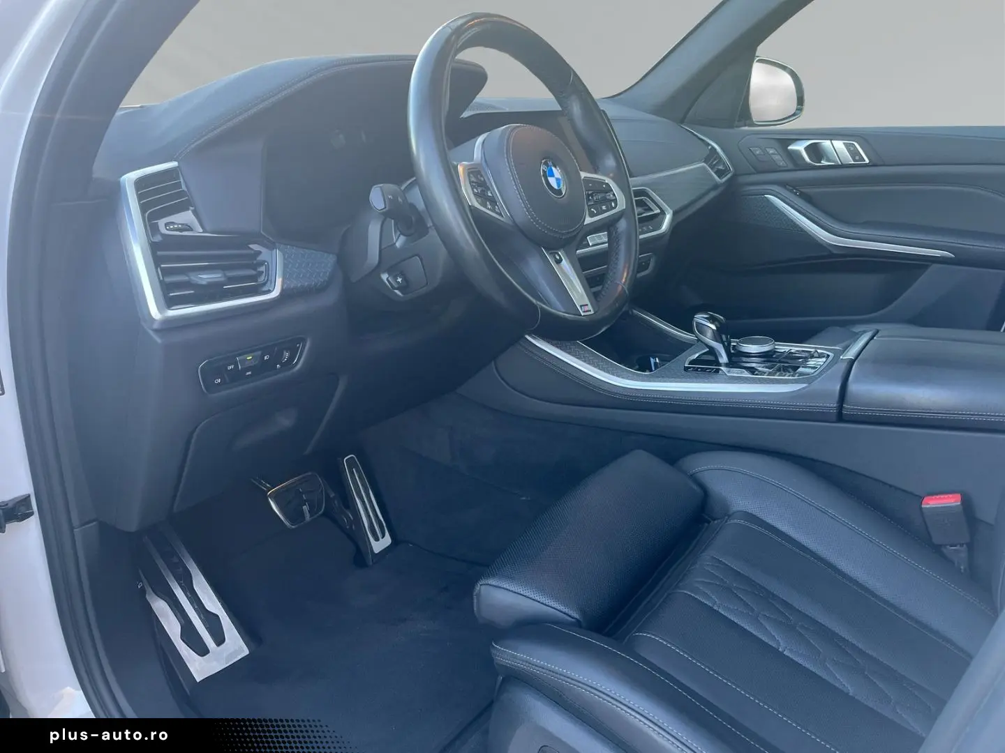 BMW X5 30d M Sport xDrive HUD AHK Pano StandHzg Navi