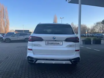 BMW X5 30d M Sport xDrive HUD AHK Pano StandHzg Navi