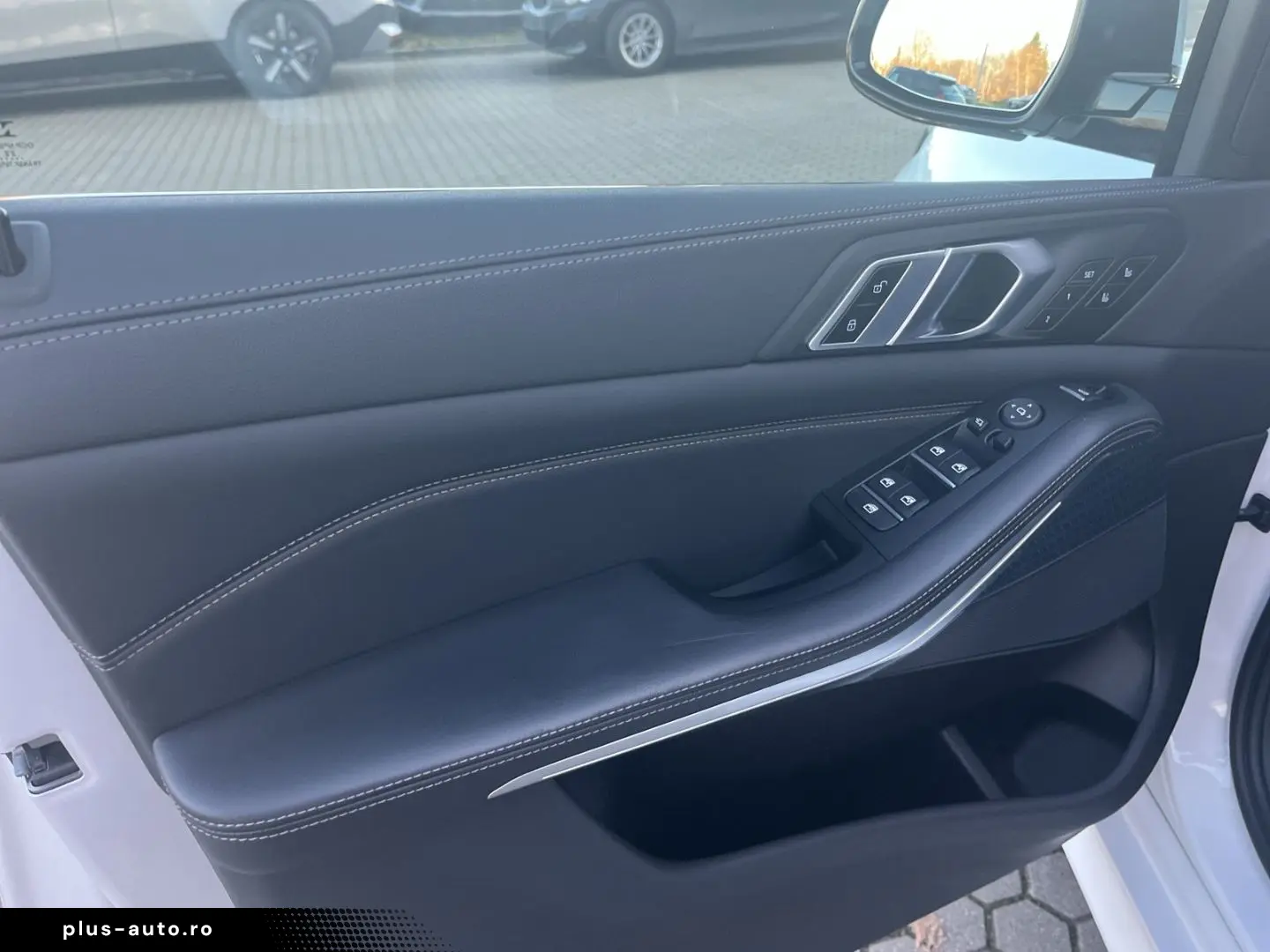 BMW X5 30d M Sport xDrive HUD AHK Pano StandHzg Navi