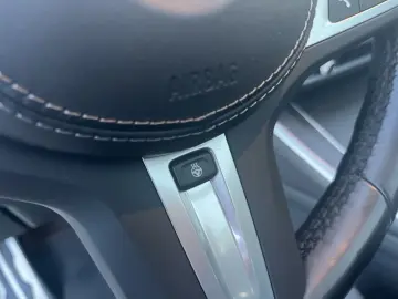 BMW X5 30d M Sport xDrive HUD AHK Pano StandHzg Navi