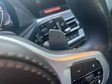 BMW X5 30d M Sport xDrive HUD AHK Pano StandHzg Navi