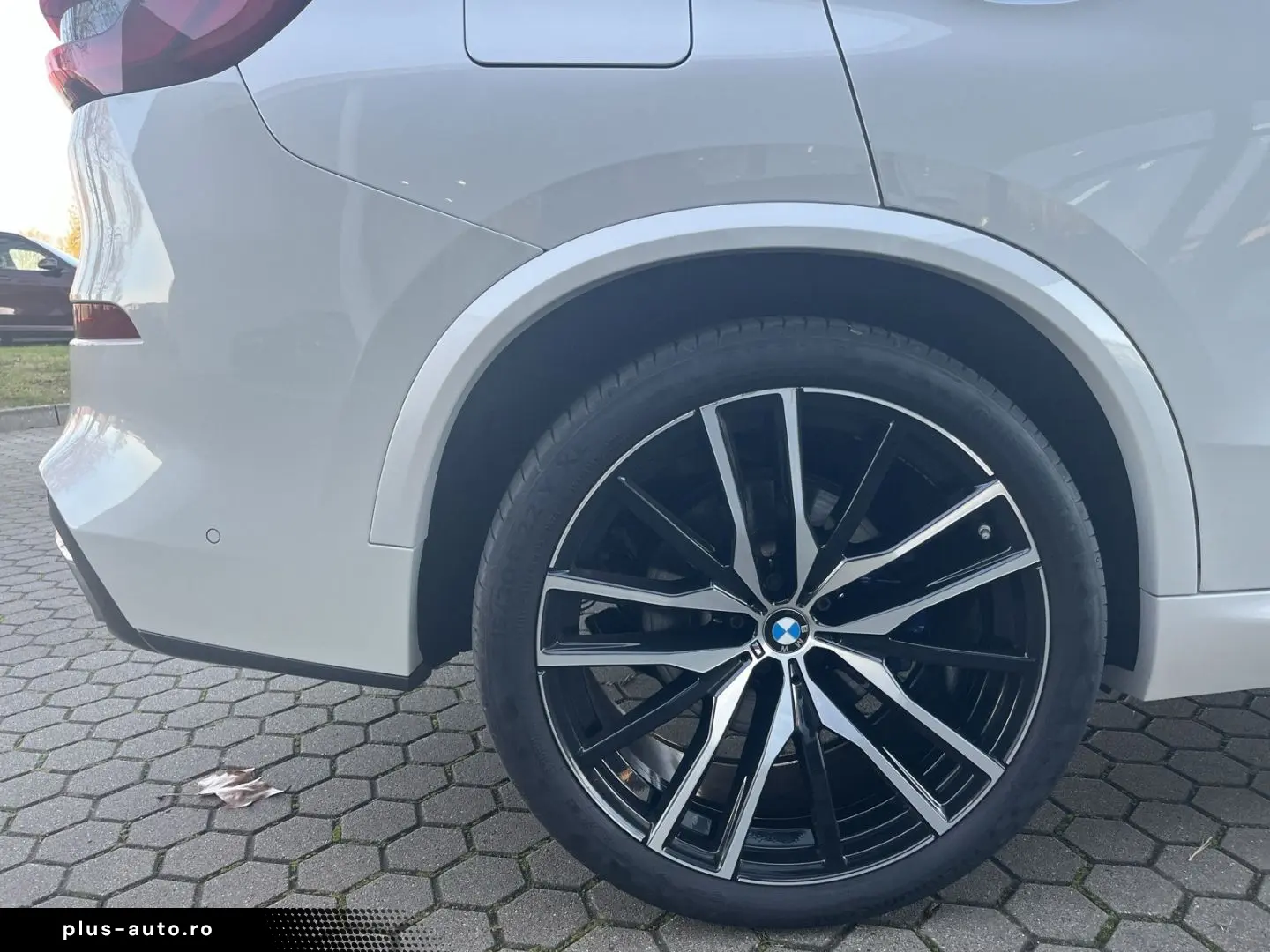 BMW X5 30d M Sport xDrive HUD AHK Pano StandHzg Navi