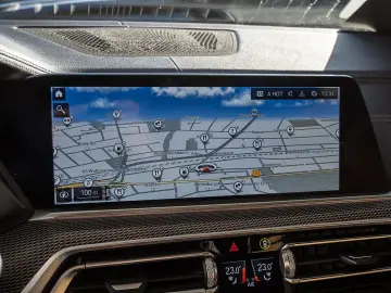 BMW X5 xDrive 30d M-Sport 360  PANO HUD AHK ACC H K