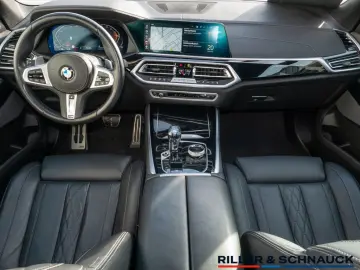 BMW X5 xDrive 40i M-Sport LASER PANO HUD LEDER H K M
