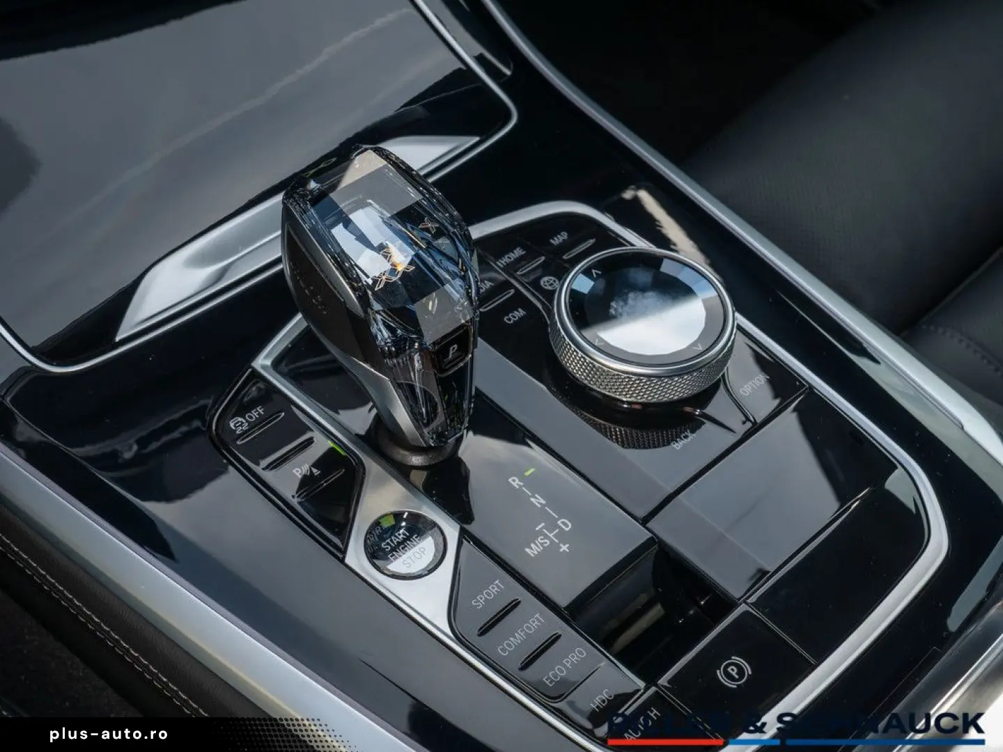 BMW X5 xDrive 40i M-Sport LASER PANO HUD LEDER H K M