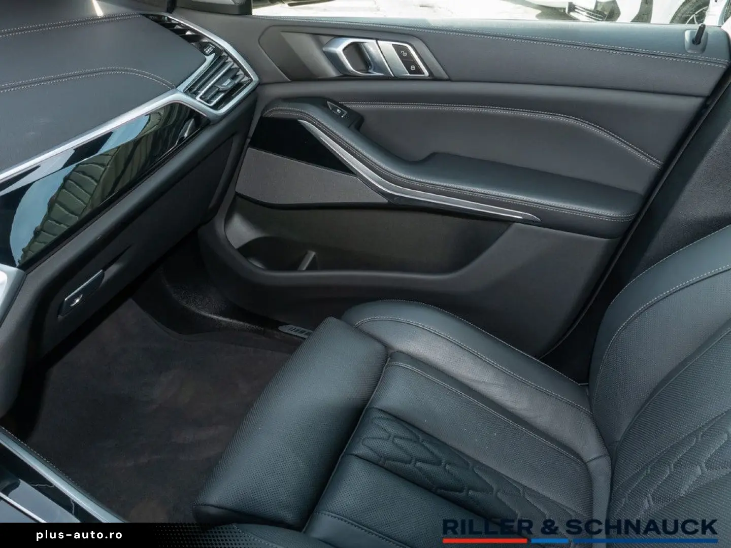 BMW X5 xDrive 40i M-Sport LASER PANO HUD LEDER H K M