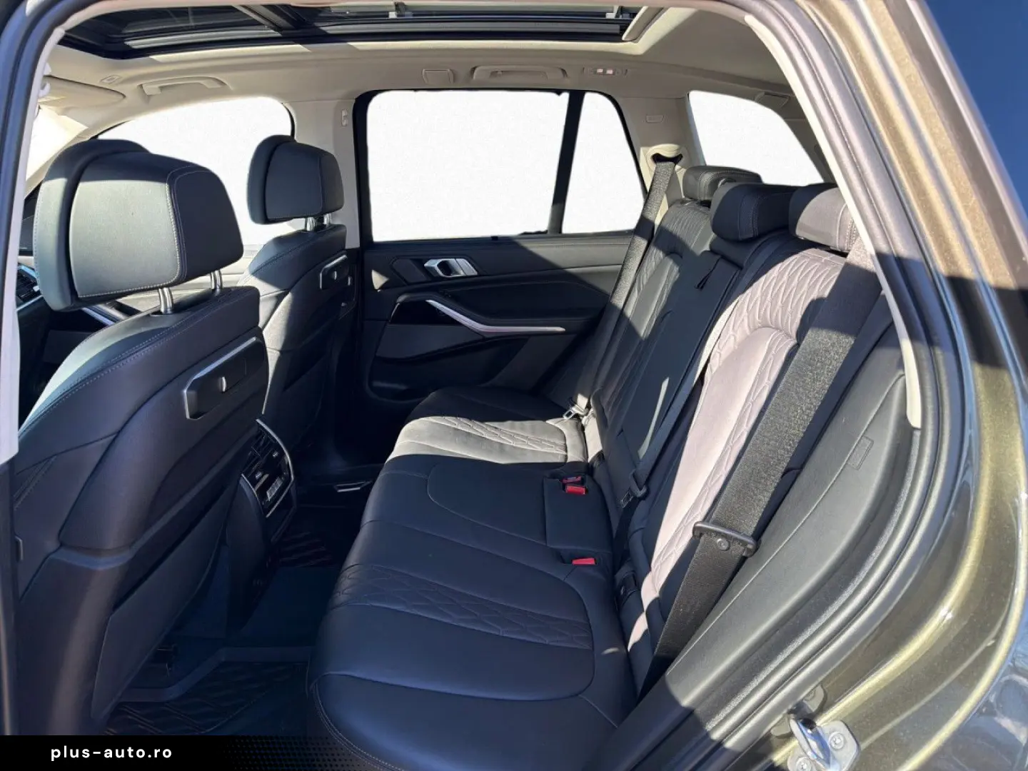 BMW X5 xDrive50e SoftCl Pano AHK DAPro PAPro HUD H K