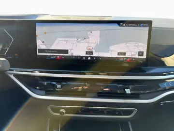 BMW X5 xDrive50e SoftCl Pano AHK DAPro PAPro HUD H K