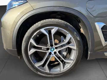 BMW X5 xDrive50e SoftCl Pano AHK DAPro PAPro HUD H K