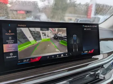 BMW X5 xDrive30d M Sport Plus Pano Iconic Glow