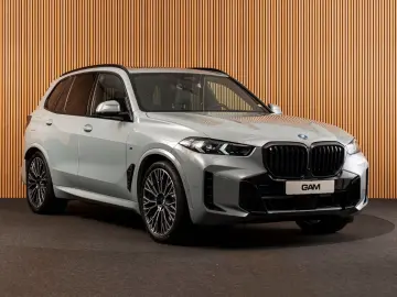 BMW X5 Xdrive50e M-SPORT-MASSAGE-TOWB-22 -CARBON
