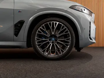 BMW X5 Xdrive50e M-SPORT-MASSAGE-TOWB-22 -CARBON