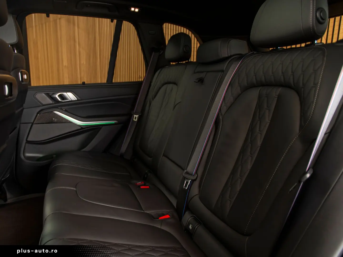 BMW X5 Xdrive50e M-SPORT-MASSAGE-TOWB-22 -CARBON