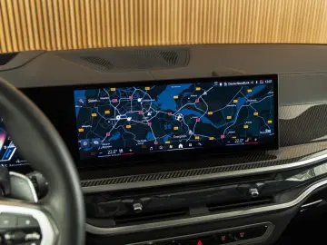 BMW X5 Xdrive50e M-SPORT-MASSAGE-TOWB-22 -CARBON