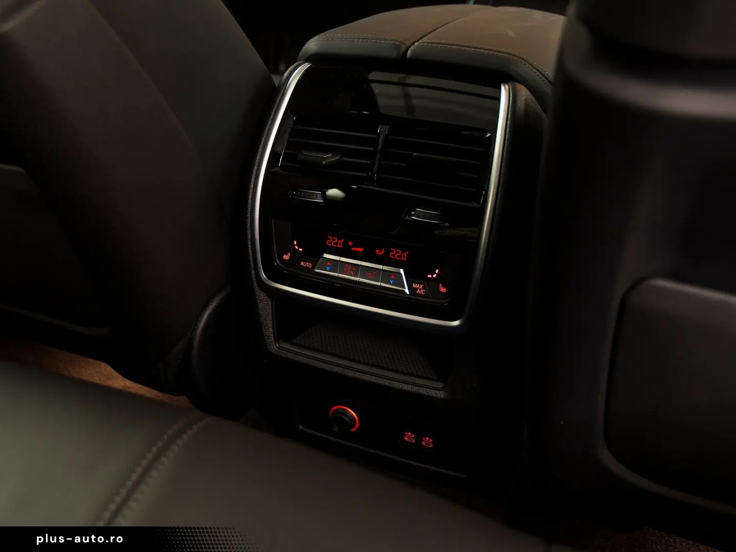 BMW X5 Xdrive50e M-SPORT-MASSAGE-TOWB-22 -CARBON