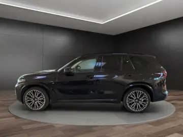 BMW X5 xDrive30d Park-Assist M Sportpaket Pano Trave