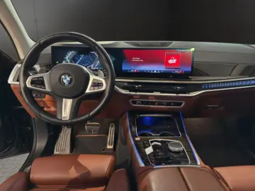 BMW X5 xDrive30d Park-Assist M Sportpaket Pano Trave