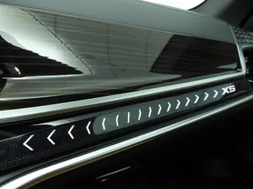 BMW X5 xDrive40i   M-Sportpakket   LED   HUD   Activ