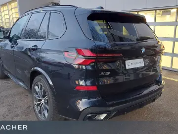 BMW X5 xDrive30d A M-Sport PRO SkyLou AHK Sitzbelü