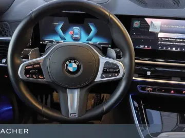 BMW X5 xDrive30d A M-Sport PRO SkyLou AHK Sitzbelü