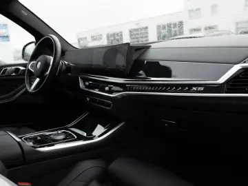 BMW X5 xDrive 30d M-Sport Pro STANDHZ PANO AHK ACC