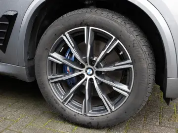 BMW X5 xDrive 30d M-Sport Pro STANDHZ PANO AHK ACC