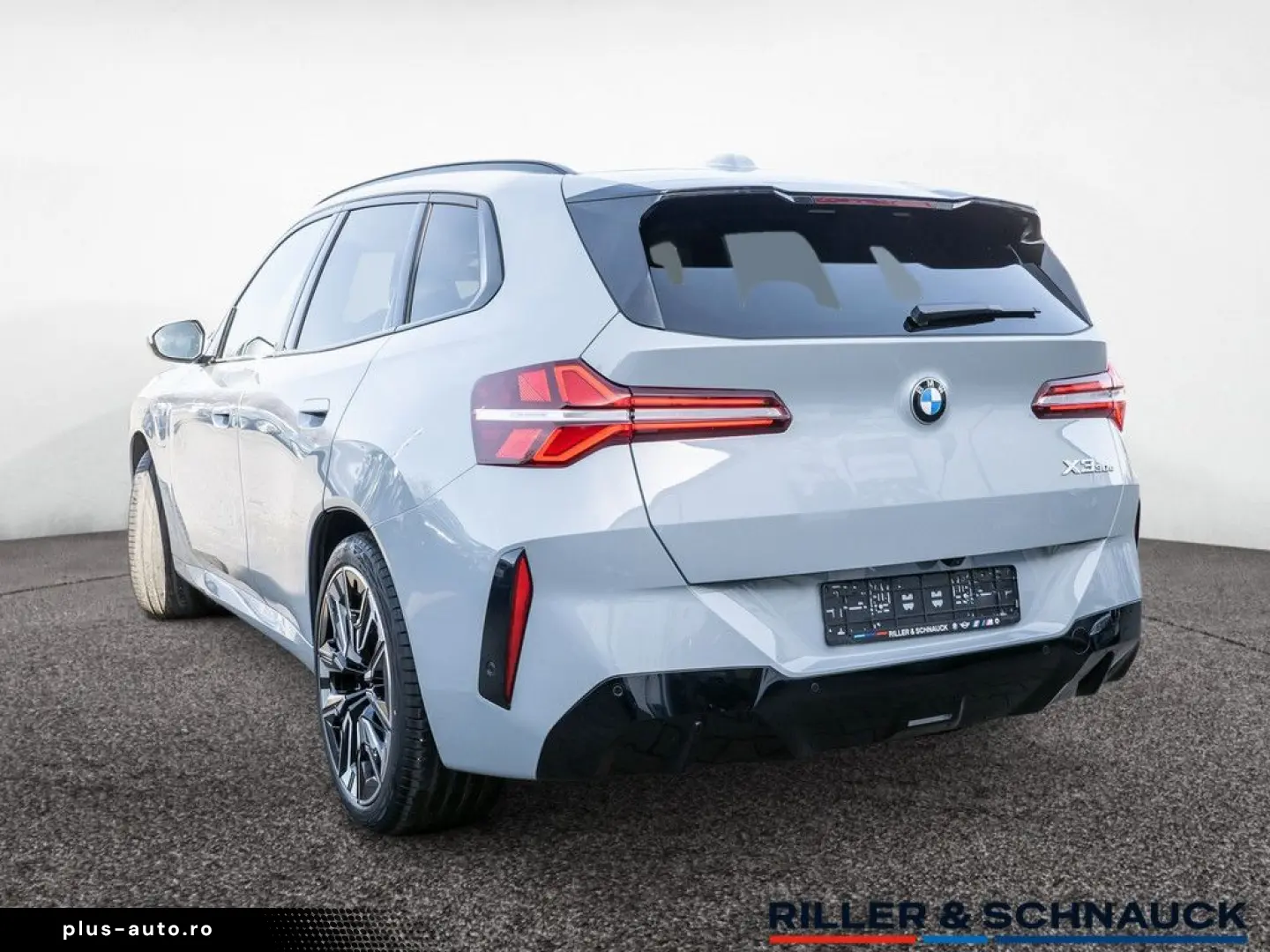 BMW X3 xDrive 30e M-Sport NAVI AHK ACC LED PANO 360