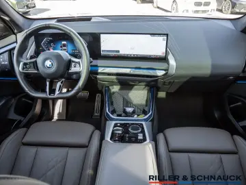 BMW X3 xDrive 30e M-Sport NAVI AHK ACC LED PANO 360