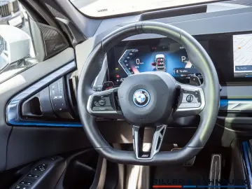 BMW X3 xDrive 30e M-Sport NAVI AHK ACC LED PANO 360