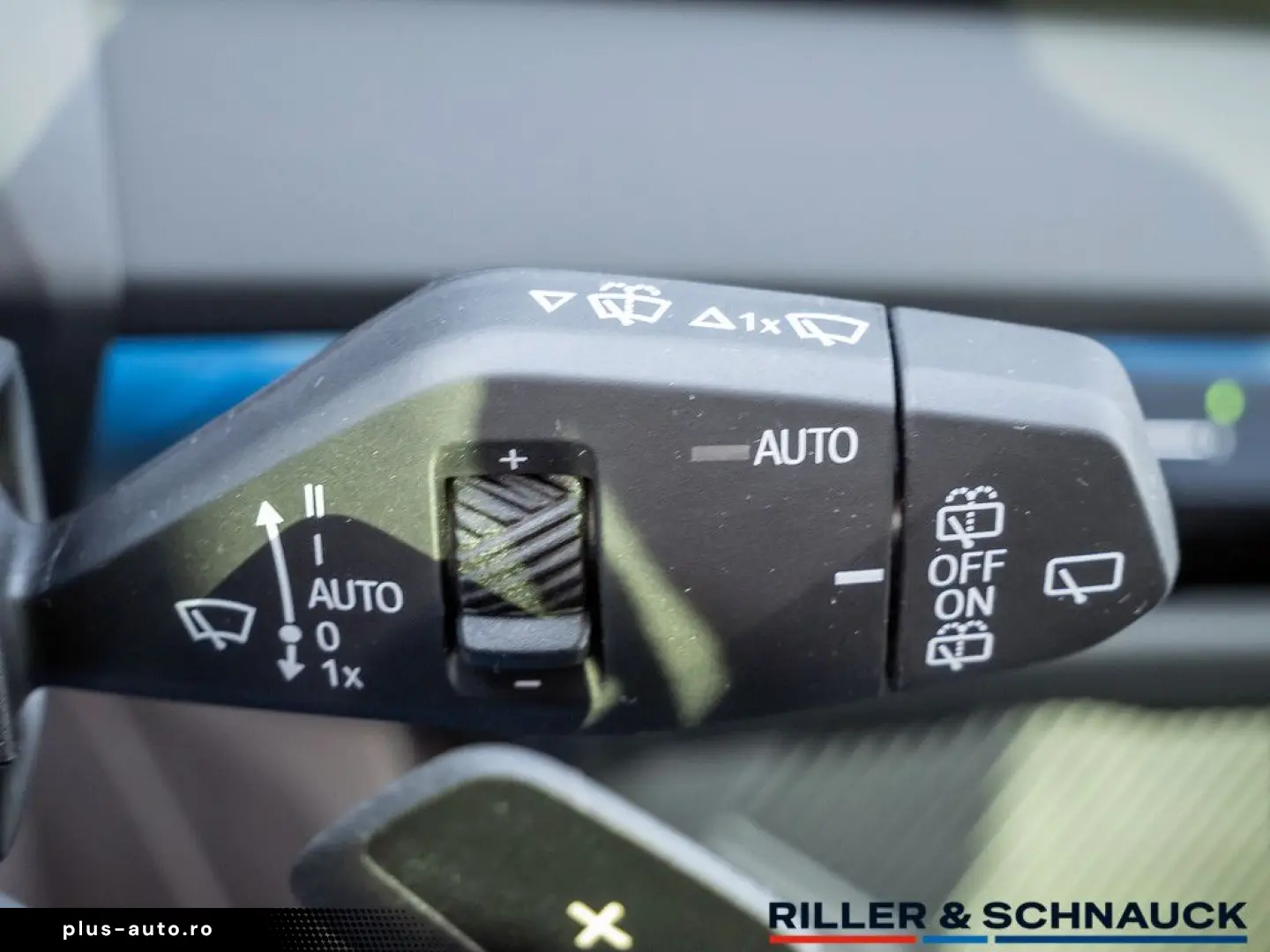 BMW X3 xDrive 30e M-Sport NAVI AHK ACC LED PANO 360