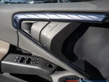 BMW X3 xDrive 30e M-Sport NAVI AHK ACC LED PANO 360