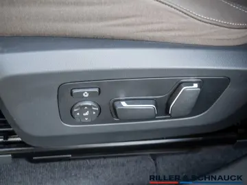 BMW X3 xDrive 30e M-Sport NAVI AHK ACC LED PANO 360