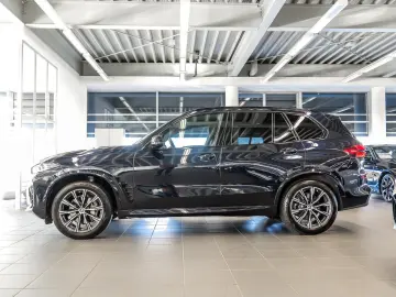BMW X5 xDrive30d M Sport HUD PANO 360 KAM