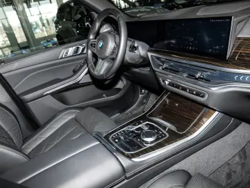 BMW X5 xDrive30d M Sport HUD PANO 360 KAM