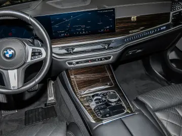 BMW X5 xDrive30d M Sport HUD PANO 360 KAM
