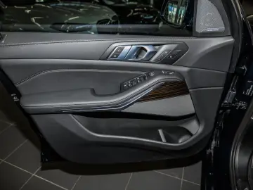 BMW X5 xDrive30d M Sport HUD PANO 360 KAM