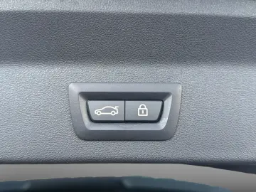 BMW X3 xDrive30e M Sport ACC 360  H K HUD AHK Pano