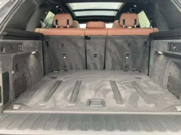 BMW X5 xDrive 30d M-Sport AHK Panodach Luftfederung