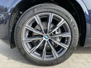 BMW X5 xDrive30d SAG M Sport AHK PanSky Soft hk iGlo