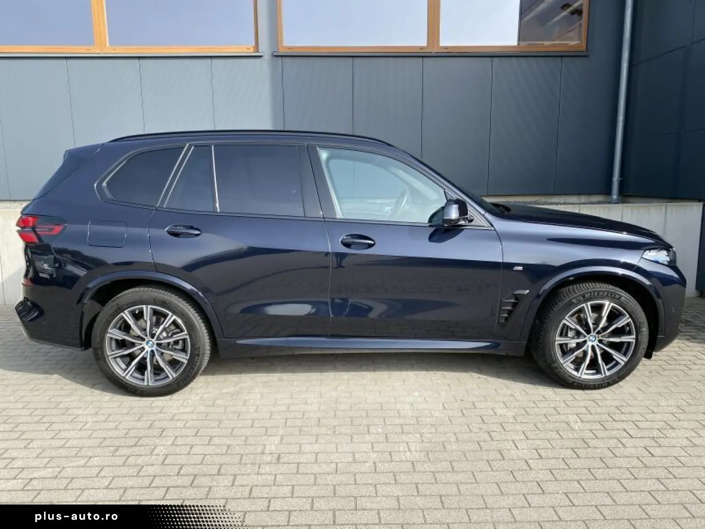 BMW X5 xDrive30d SAG M Sport AHK PanSky Soft hk iGlo