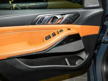 BMW X5 xDrive30d M Sport HUD PANO 360 KAM RFK NAVI