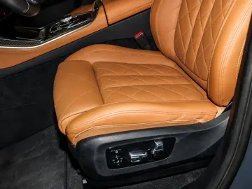 BMW X5 xDrive30d M Sport HUD PANO 360 KAM RFK NAVI