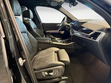 BMW X5 xDrive30d M Sport AHK Panorama H&K STHZ