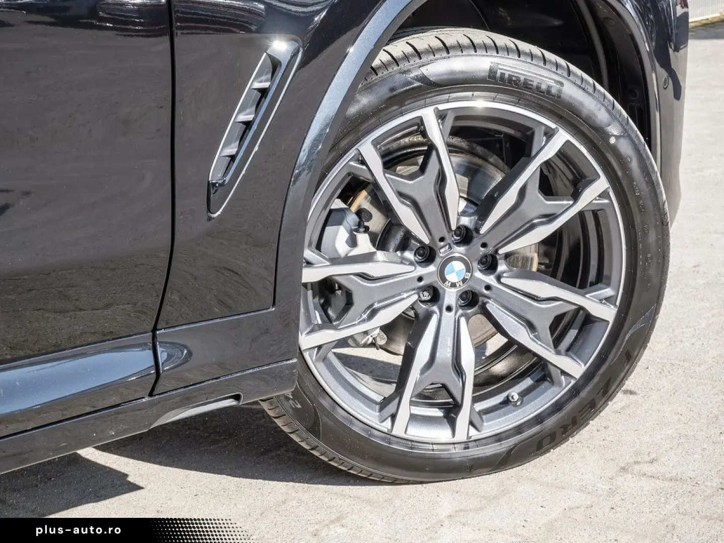 BMW X3 xDrive 30i M-Sport STANDHZ LASER PANO AHK H K