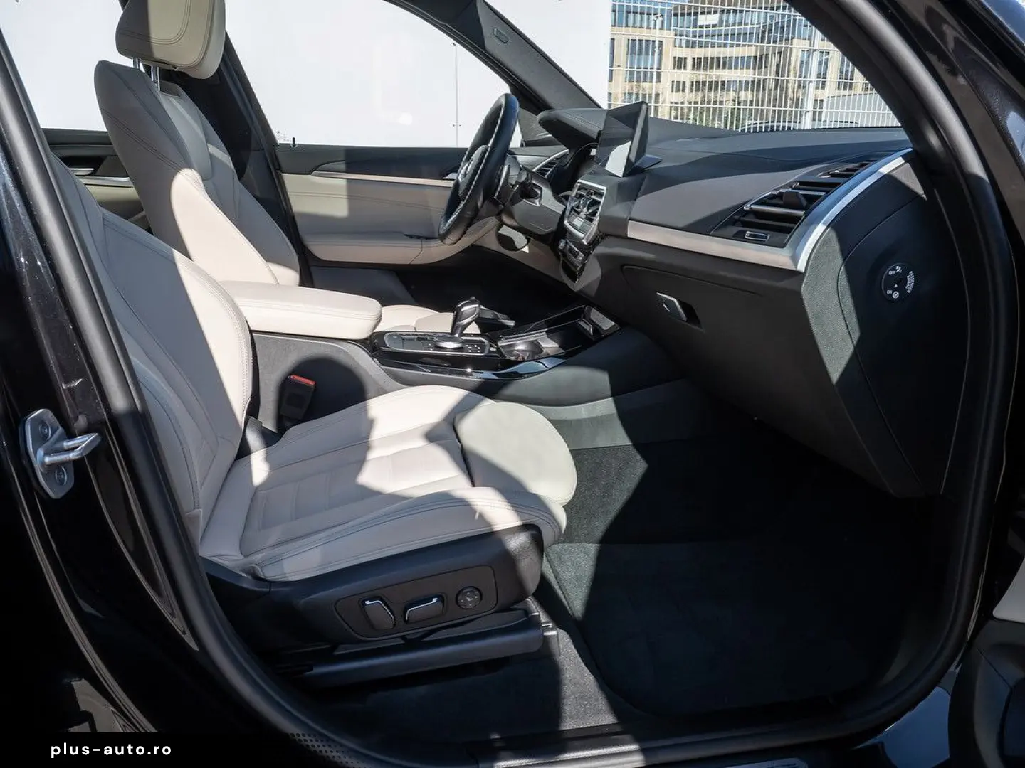 BMW X3 xDrive 30i M-Sport STANDHZ LASER PANO AHK H K