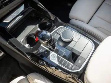 BMW X3 xDrive 30i M-Sport STANDHZ LASER PANO AHK H K