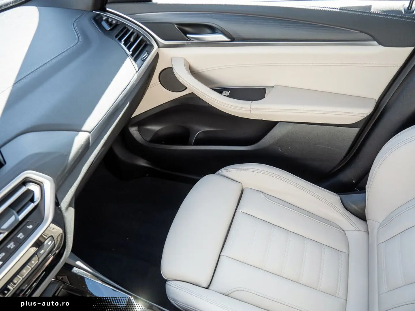 BMW X3 xDrive 30i M-Sport STANDHZ LASER PANO AHK H K