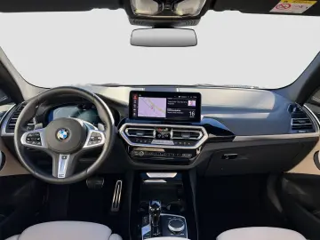 BMW X3 xDrive30i    M-Sport ACC Laser PanoSD SpurAss