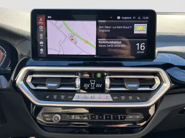 BMW X3 xDrive30i    M-Sport ACC Laser PanoSD SpurAss