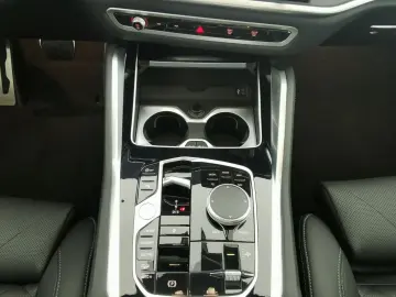 BMW X6 xDrive30d M Sport PAN LEDer Standhzg h&k AHK